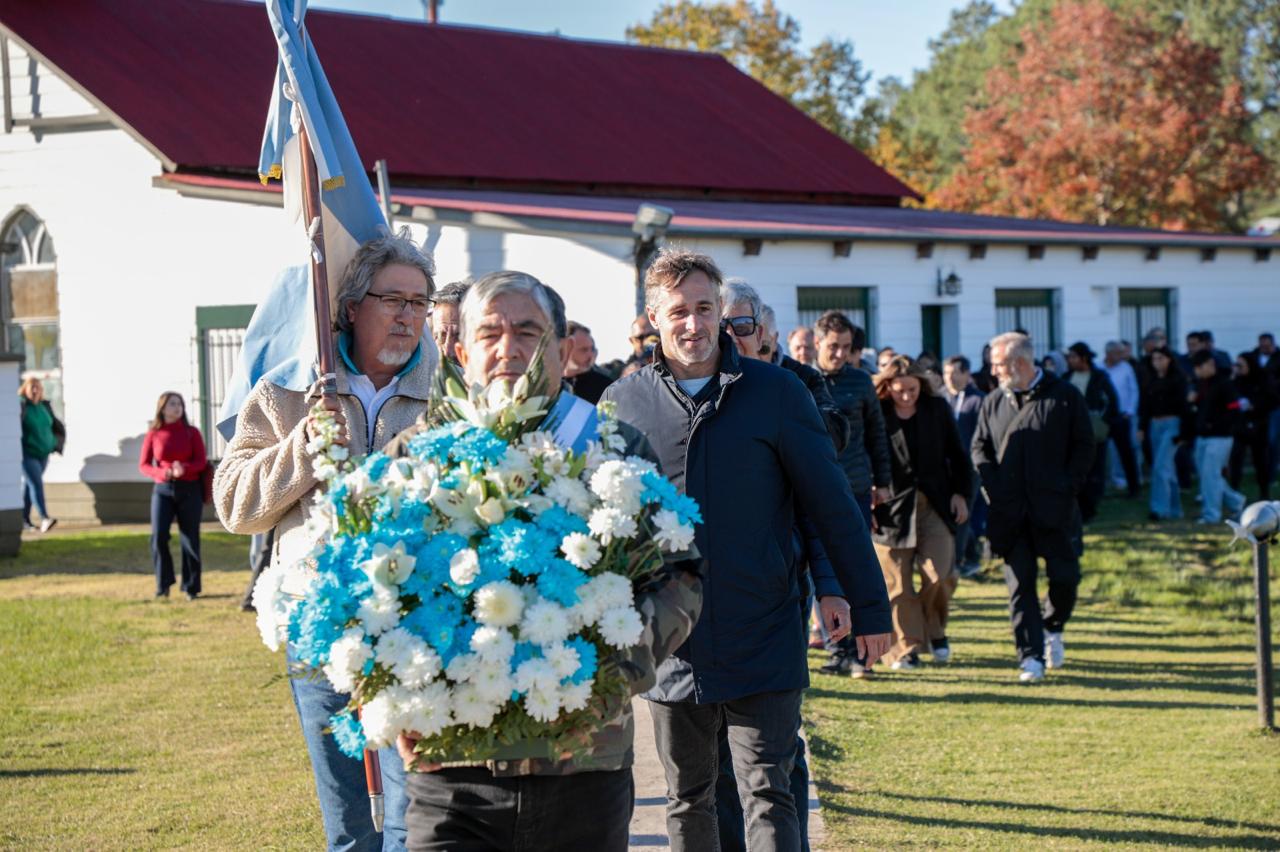NOTICIAS PILAR:ACHAVAL ACOMPA&Ntilde;O A LOS HEROES DE MALVINAS EN UN NUEVO ANIVERSARIO DEL HUNDIMIENTO DEL ARA GENERAL BELGRANO