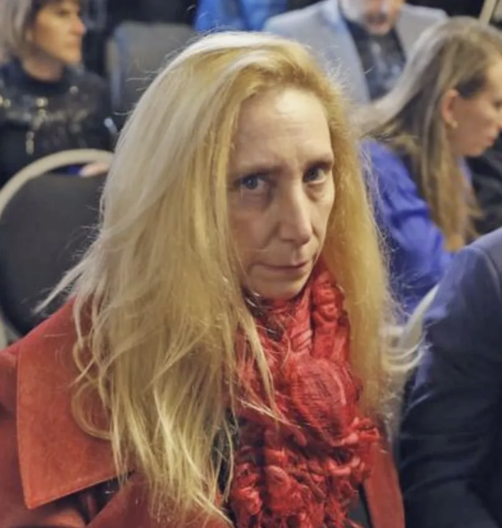 NOTICIAS PILAR: CHAU ESPERT, AHORA SANTILLI QUE NO ES NINGUN SANTO TAMPOCO. NO SON TODOS IGUALES . 