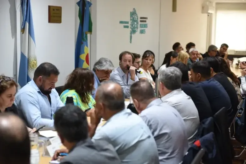 NOTICIAS PILAR: EN BUSCA DE UN ACUERDO 