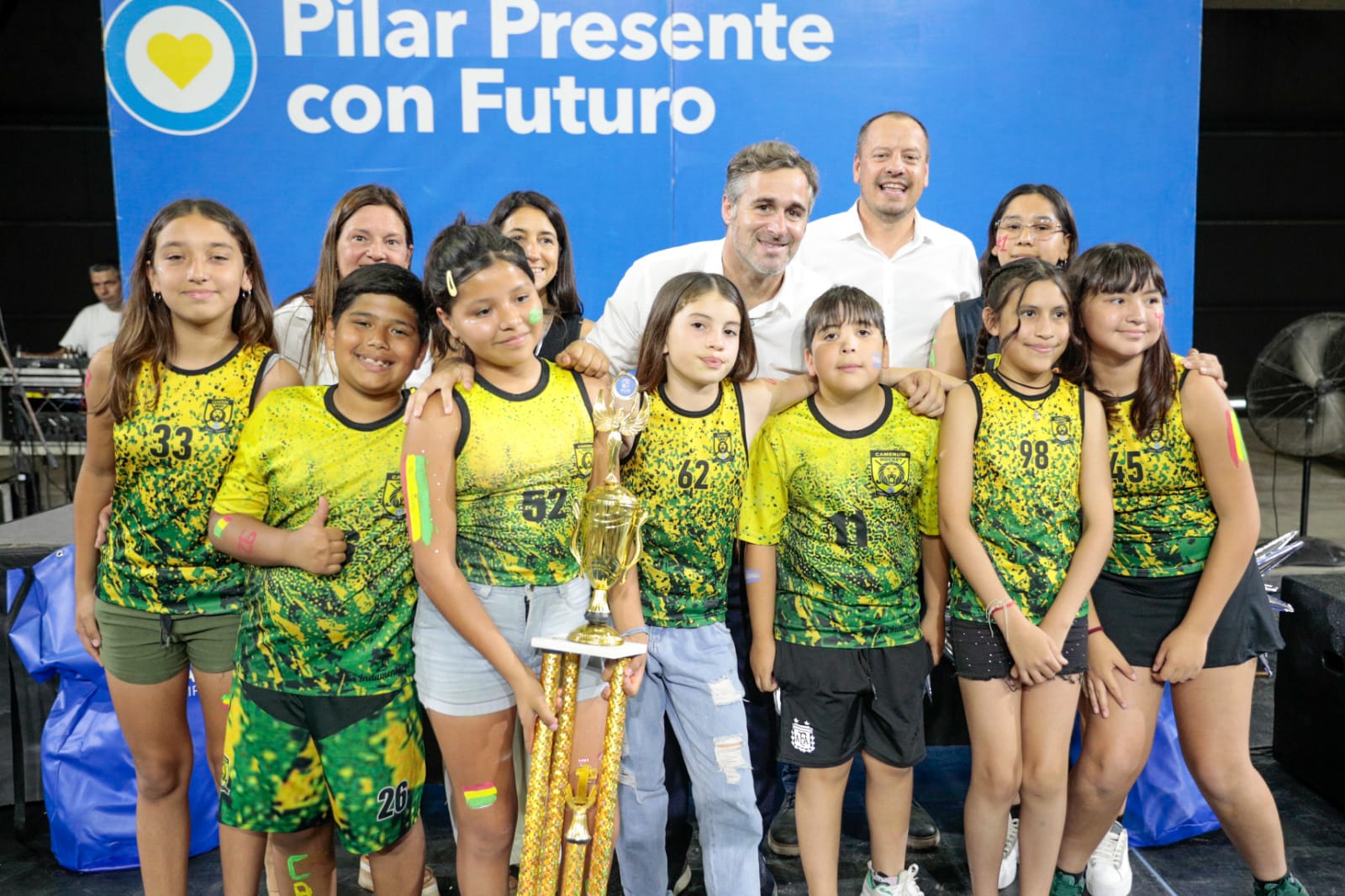 NOTICIAS PILAR:LIGA MUNICIPAL DE VOLEY Y HOCKEY