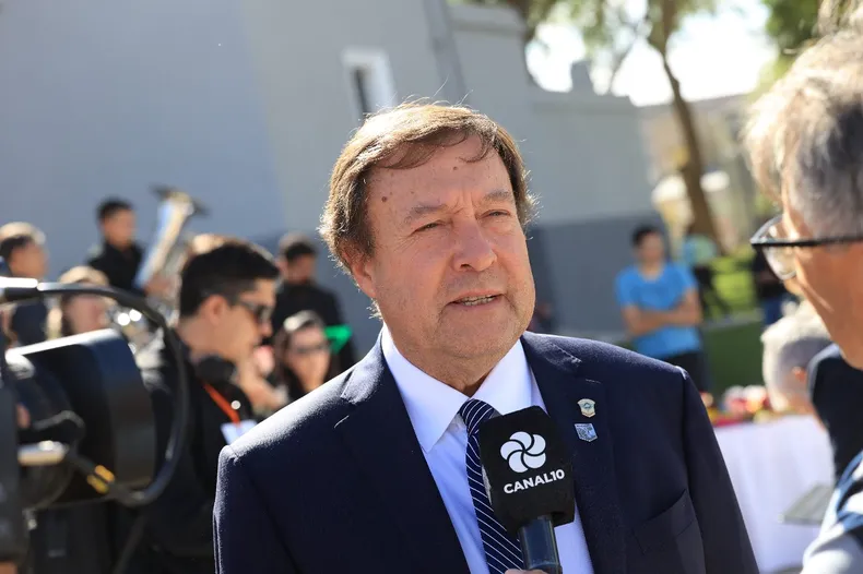 TOMA Y DACA. EL MAPA SINDICAL DE RIO NEGRO SE ACTIVA CON UN OJO EN EL BOLSILLO Y OTRO EN LAS ELECCIONES 2027