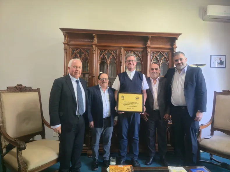 NOTICIAS PILAR:ENCUENTRO ENTRE SCIPA Y EL ARZOBISPO DE BUENOS AIRES.