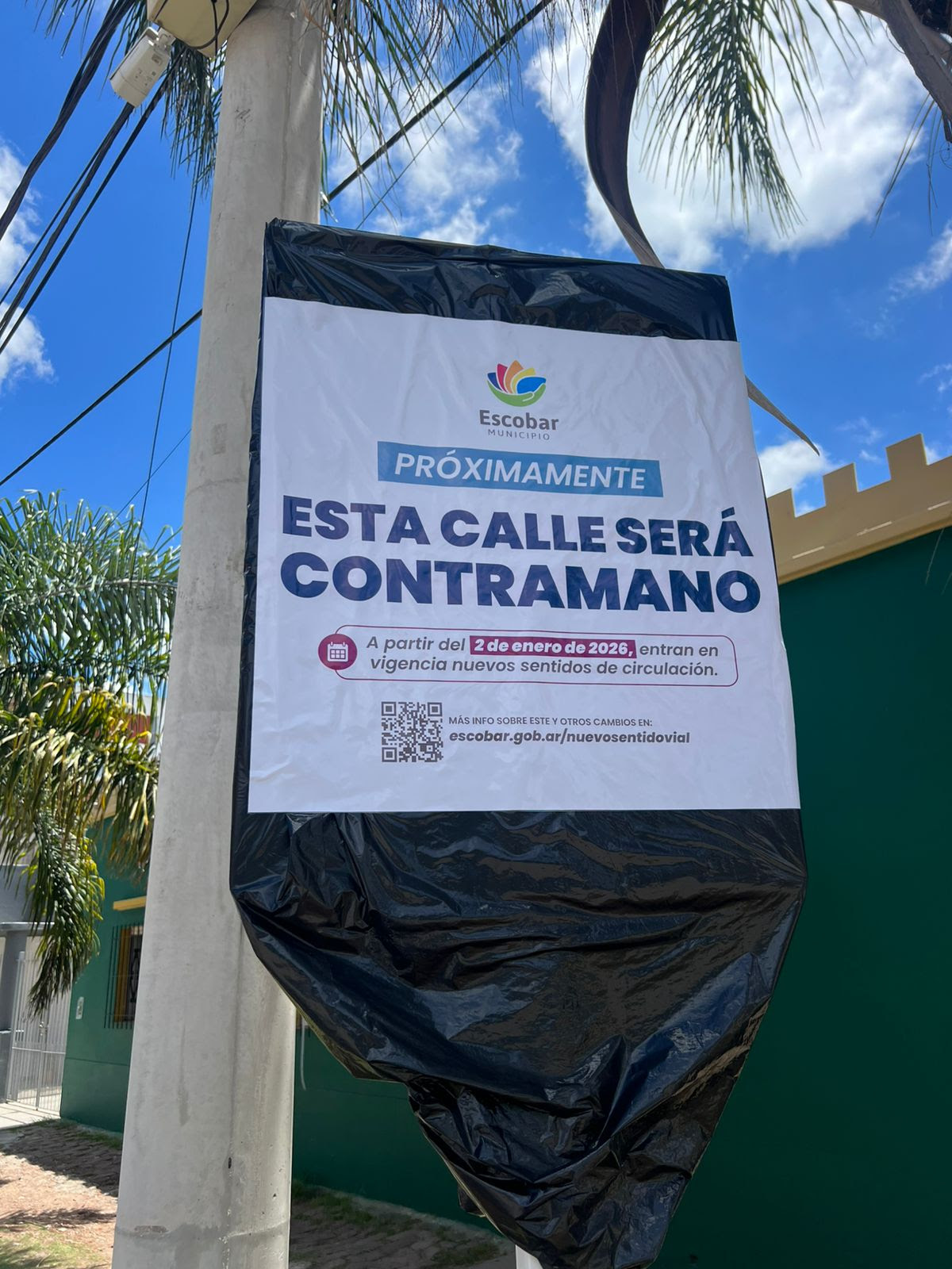 NOTICIAS ESCOBAR:PLAN DE ORDENAMIENTO DE TRANSITO: YA ESTAN COLOCADOS LOS NUEVOS CARTELES INDICADORES Y SIGUE LA CAMPA&Ntilde;A DE DIFUSION