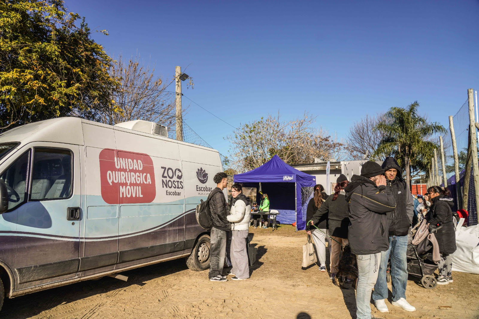 NOTICIAS ESCOBAR: PUNTO DE ENCUENTRO SIGUE ACERCANDO SERVICIOS Y TRAMITES A LOS BARRIOS DE ESCOBAR