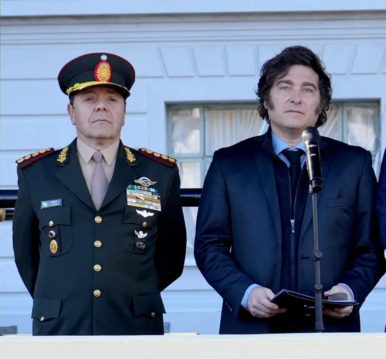 GOBIERNO EN REFACCION 