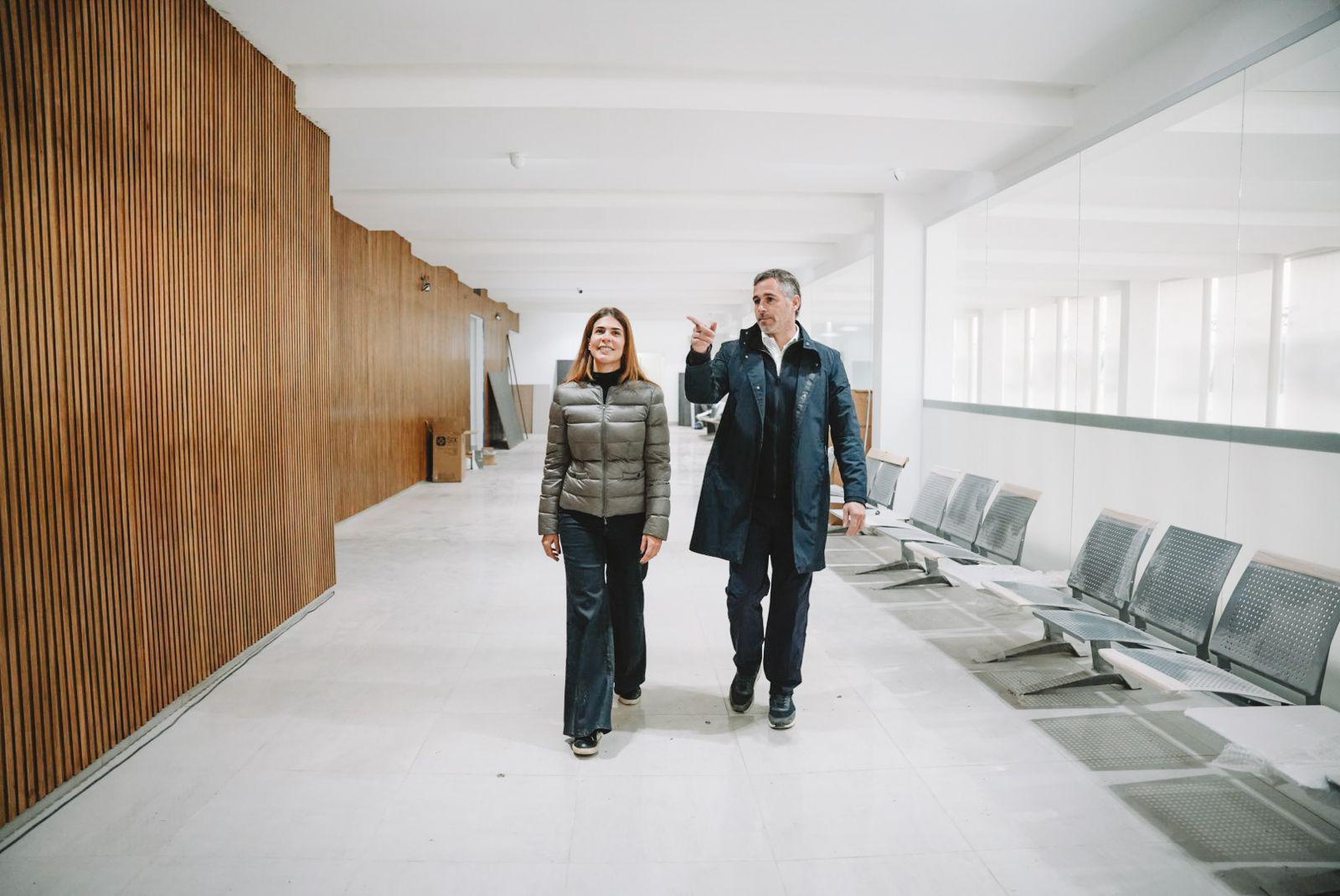 NOTICIAS PILAR*Soledad Peralta y Federico Achával recorrieron la obra de ampliación del HCP*