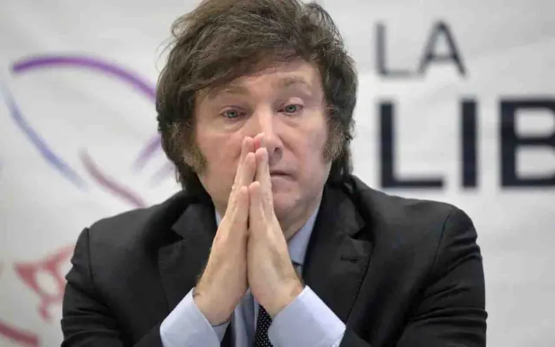 NOTICIAS PILAR:JAVIER MILEI, ANTE LA MALDICION DEL TERCER A&Ntilde;O