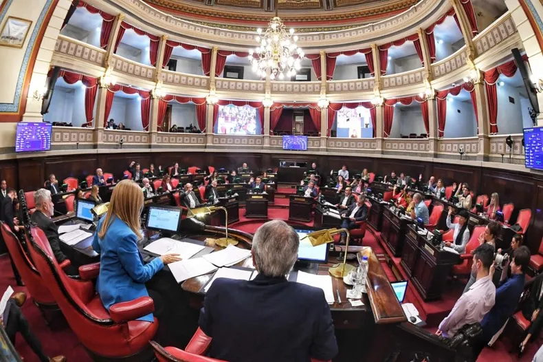 NOTICIAS PILAR: SESIONES EXTRAORDINARIA EN EL SENADO BONAERENSE