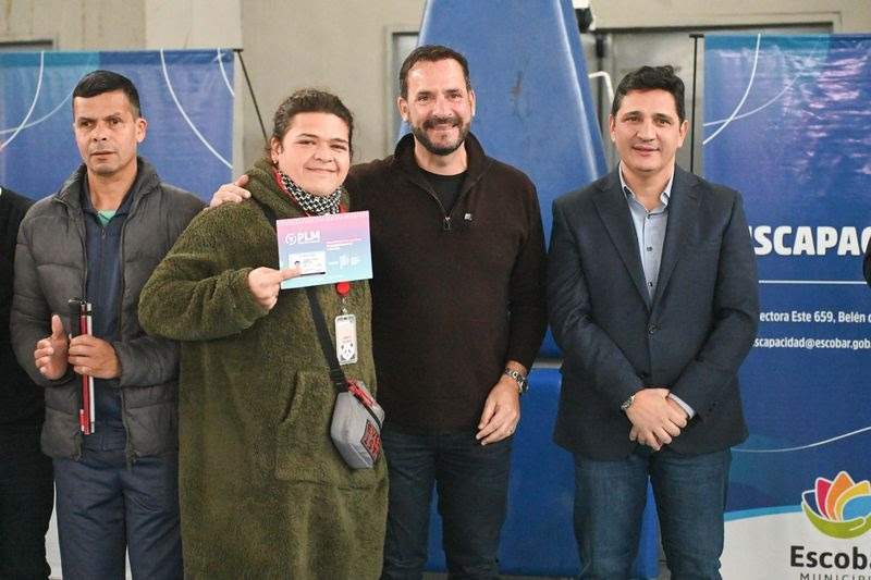 NOTICIAS ESCOBARAcceso inclusivo al transporte: 1.000 vecinos de Escobar con discapacidad recibieron pases multimodales 